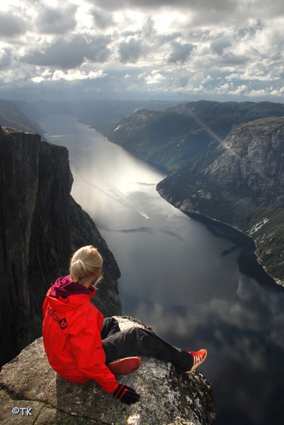 Ну вот мы опять поехали в Норвегию прыгать (BASE)