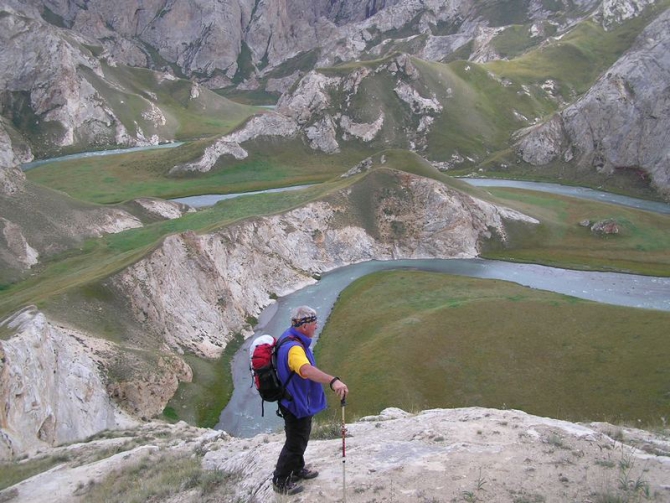 Спелео Экспедиция "Неизвестный Тянь-Шань" 2010 (Спелеология, пещера, киргизия, горы азии)