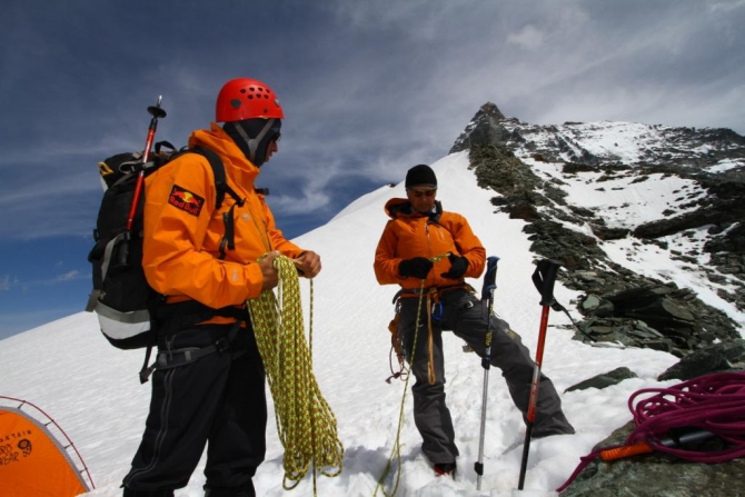 Matterhorn. Первый полет в вингсьюте. Zmutt ridge. (Альпинизм, розов)