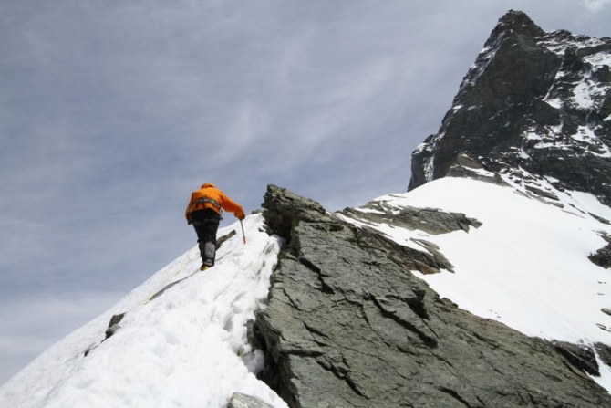 Matterhorn. Первый полет в вингсьюте. Zmutt ridge. (Альпинизм, розов)