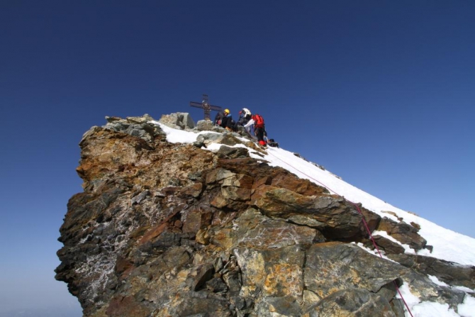 Matterhorn. Первый полет в вингсьюте. Zmutt ridge. (Альпинизм, розов)