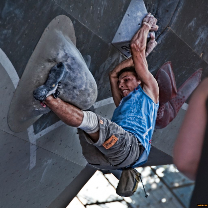 Udini.com - Munich BWC 2010 (Скалолазание, bouldering, ifsc)