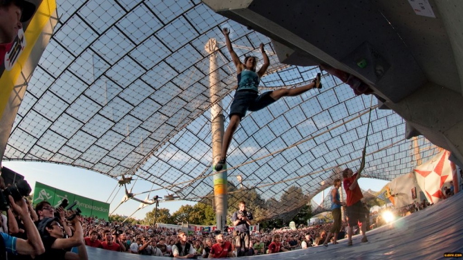 Udini.com - Munich BWC 2010 (Скалолазание, bouldering, ifsc)