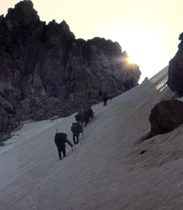 ДИГОРИЯ (слайд-фильм, часть вторая, Горный туризм, северная осетия, южная осетия, турклуб нкмз)