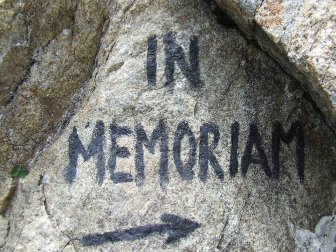 У СКАЛ ЕСТЬ ПАМЯТЬ (Альпинизм, август 2010, кубок памяти, скала никита, адырсу)