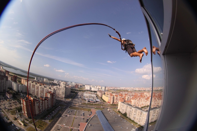 Как быстро уйти с работы из бизнес центра? (BASE, rapt, ropejumping, atlantic city)