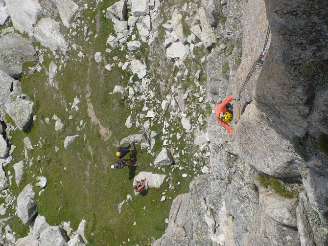 Адырсучий проект "Скала Никита. Новости. Маршруты, пролазы, соревнования (Альпинизм, уллутау, кубок памяти, никта башмаков, морозова, дмитрий скотников)