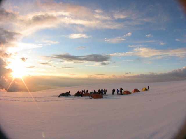 Эльбрусиада МАИ, август 2010: 34 человека на Эльбрус с Запада. (Альпинизм, битюк-тюбю, восхождение на эльбрус, восхождение, альпклуб маи)