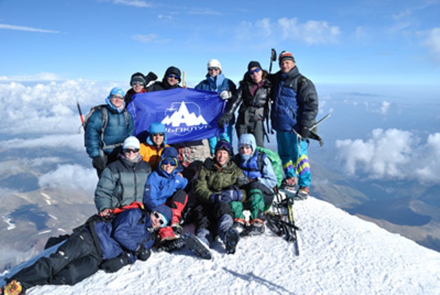 Эльбрусиада МАИ, август 2010: 34 человека на Эльбрус с Запада. (Альпинизм, битюк-тюбю, восхождение на эльбрус, восхождение, альпклуб маи)