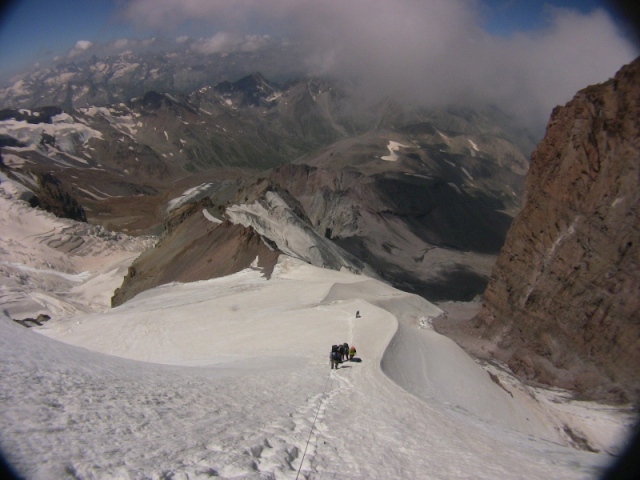 Эльбрусиада МАИ, август 2010: 34 человека на Эльбрус с Запада. (Альпинизм, битюк-тюбю, восхождение на эльбрус, восхождение, альпклуб маи)
