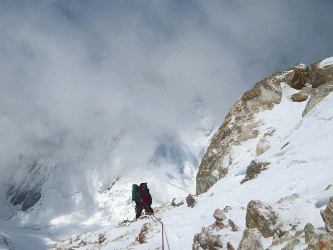 "ЗМЕЙКА" - НОВАЯ ЛИНИЯ НА ХАН-ТЕНГРИ (Альпинизм, нпф баск, александр кириков, глеб соколов, bask-company)