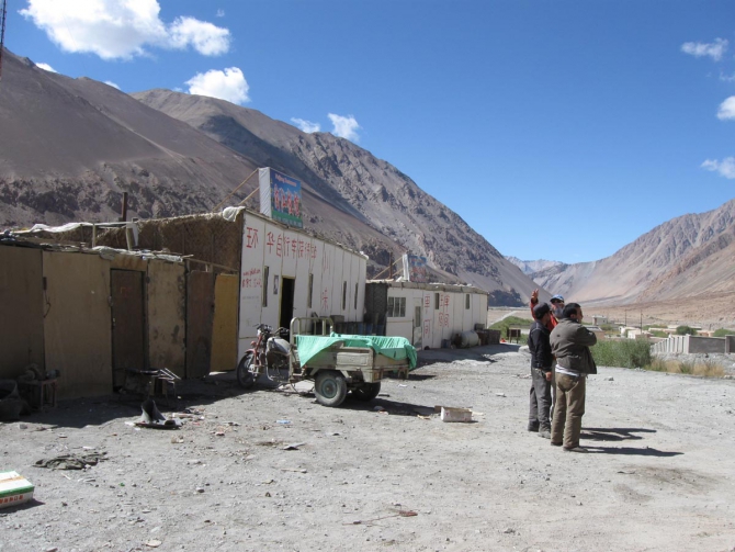 Дорога. Москва - Кашгар - Каракорум. (Альпинизм, каргалык, илик, мазар, китайский каракорум, маи)