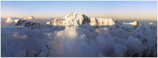 ЧУЖОГО НАМ НЕ НАДО. (Альпинизм)