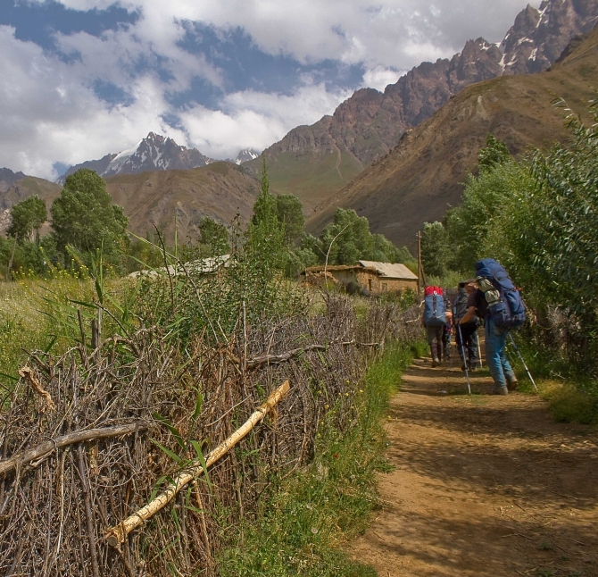 Black and White. PAMIR (Горный туризм, памир, турклуб маи)