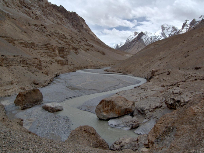 Караван. Илик - ледник Гашербрум ( Gasherbrum Glacier ). (Альпинизм, маи, каракорум, китайский каракорум, шаксгам)