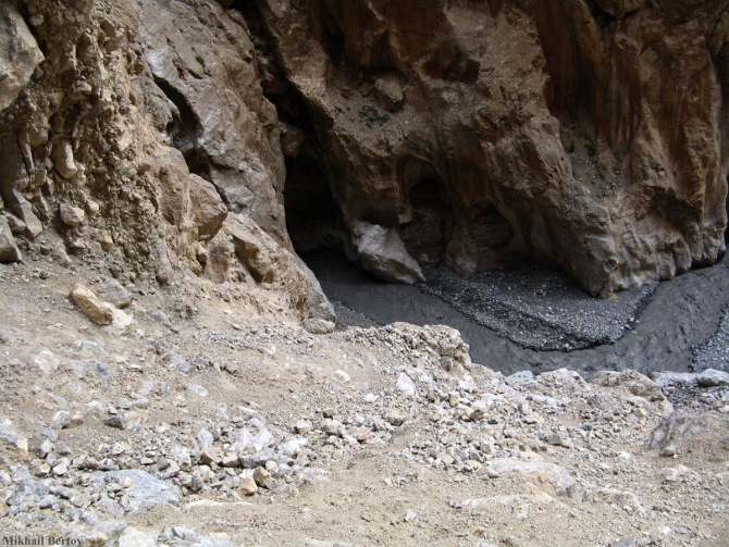Караван. Илик - ледник Гашербрум ( Gasherbrum Glacier ). (Альпинизм, маи, каракорум, китайский каракорум, шаксгам)