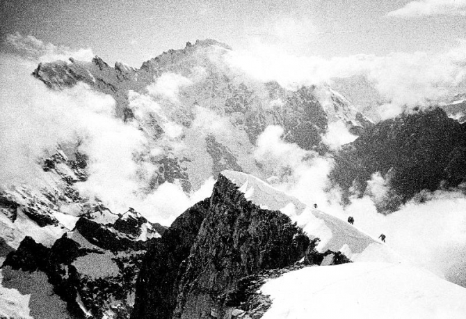 МЕТАТЕЛЬ МОЛОТА. Рассказ (Альпинизм, "экс", тимофеев а., шибаев с., "метатель молота", советский альпинизм, лос дсо "труд")