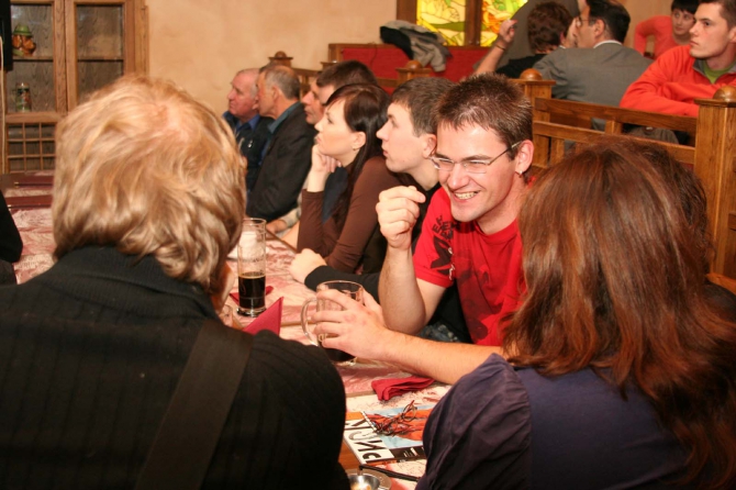 Вечерина - на поминках. старого доброго риск.ру. ФОТО! Узнай себя любимого (вечеринка, трамплин)