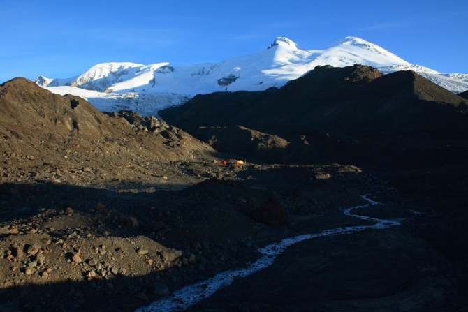 Эльбрус с юго-запада (Альпинизм)