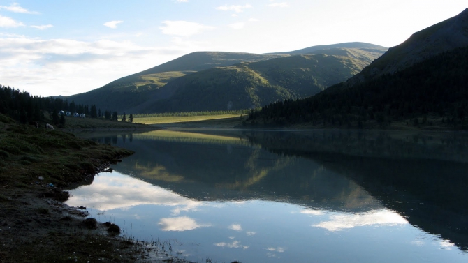 Воспоминания о походе-экспедиции по Катунской Подкове Алтая с 18.07 по 07.08.2010. (Альпинизм, алтай, белуха, эдельвейс)