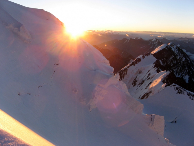 Воспоминания о походе-экспедиции по Катунской Подкове Алтая с 18.07 по 07.08.2010. (Альпинизм, алтай, белуха, эдельвейс)