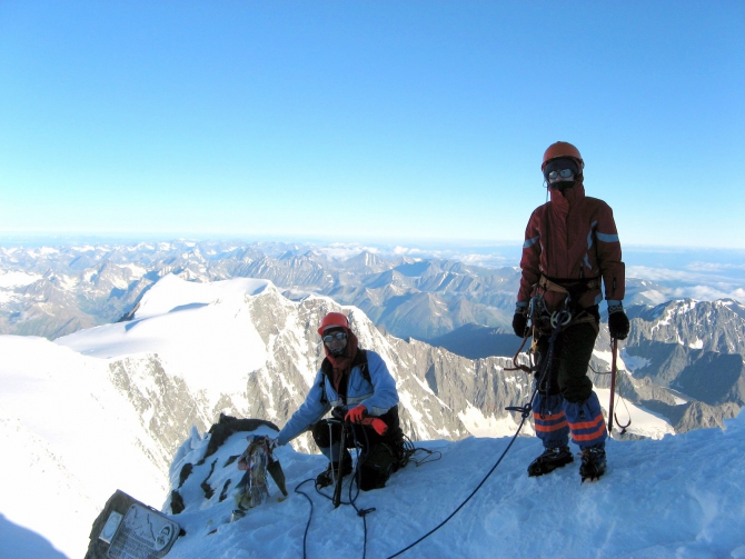 Воспоминания о походе-экспедиции по Катунской Подкове Алтая с 18.07 по 07.08.2010. (Альпинизм, алтай, белуха, эдельвейс)