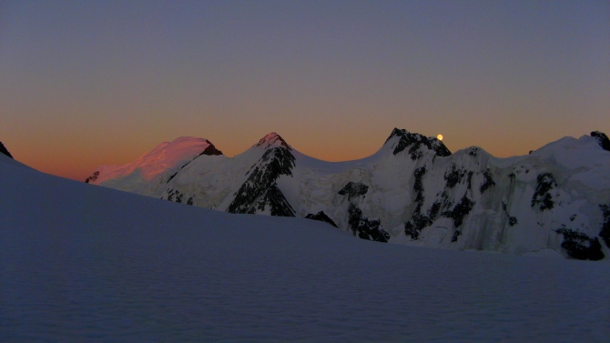 Воспоминания о походе-экспедиции по Катунской Подкове Алтая с 18.07 по 07.08.2010. (Альпинизм, алтай, белуха, эдельвейс)