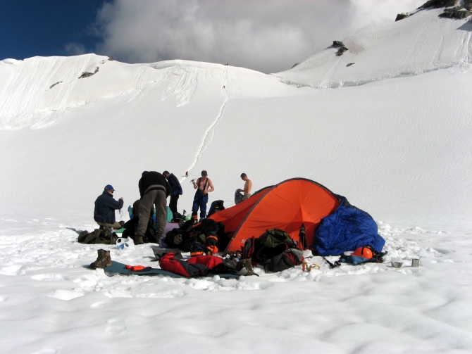 Воспоминания о походе-экспедиции по Катунской Подкове Алтая с 18.07 по 07.08.2010. (Альпинизм, алтай, белуха, эдельвейс)