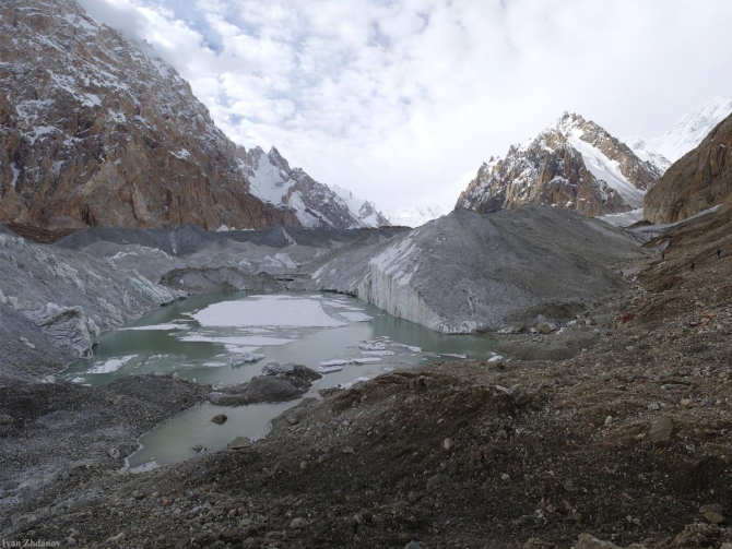 В царстве восьмитысячников. Кольцо у подножия великих вершин. (Альпинизм, маи, броуд пик, каракорум, китайский каракорум, гашербрум, хидден пик)