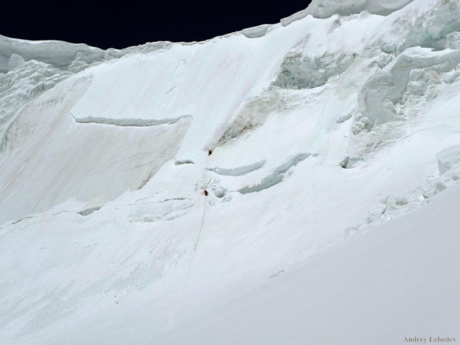 В царстве восьмитысячников. Кольцо у подножия великих вершин. (Альпинизм, маи, броуд пик, каракорум, китайский каракорум, гашербрум, хидден пик)