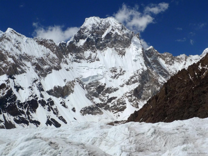 В царстве восьмитысячников. Кольцо у подножия великих вершин. (Альпинизм, маи, броуд пик, каракорум, китайский каракорум, гашербрум, хидден пик)