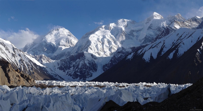 В царстве восьмитысячников. Кольцо у подножия великих вершин. (Альпинизм, маи, броуд пик, каракорум, китайский каракорум, гашербрум, хидден пик)