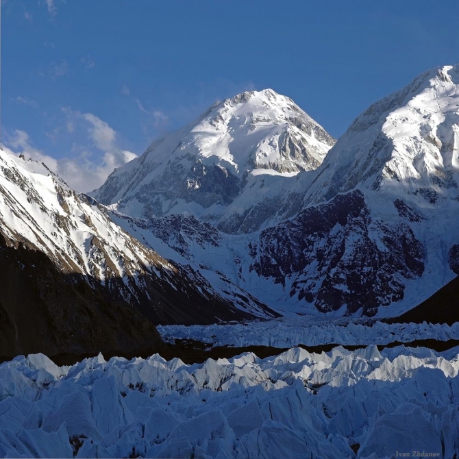 В царстве восьмитысячников. Кольцо у подножия великих вершин. (Альпинизм, маи, броуд пик, каракорум, китайский каракорум, гашербрум, хидден пик)