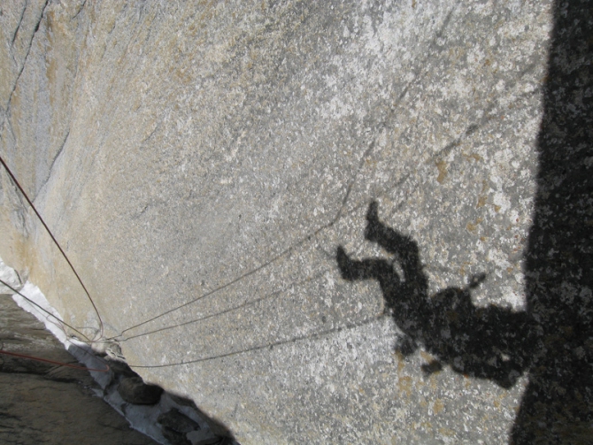 Юго-восточная стена массива K7 West: вершина 6300. Такого еще не было или permanent shower. (Альпинизм, колтунов, к7, charakusa, фасил, иванов, чаракуза, пакистан)