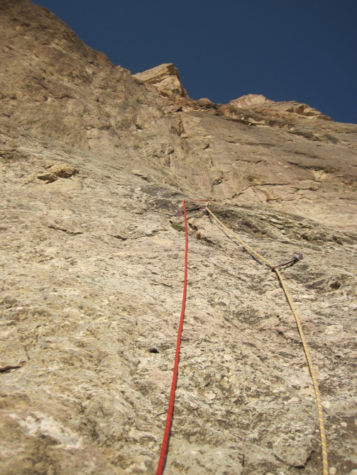 Номинанты Хрустального пика-2010: Ерыдаг по маршруту Воронина свободным лазаньем (Альпинизм, outdoor-проекты, хрустальный пик, восхождения, события, risk.ru)