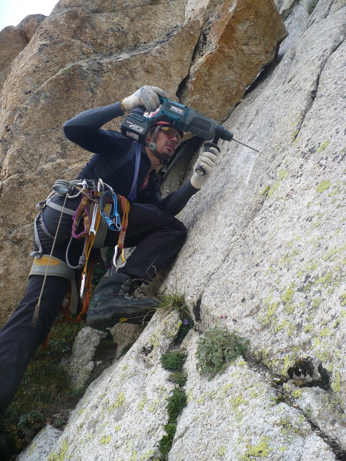 Номинанты премии Risk.ru-2010: освоение скалы Никита, ущелье Адырсу (Альпинизм, события, хрустальный пик, восхождения, outdoor-проекты)