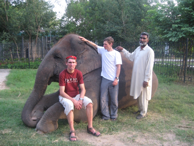 Номинанты Хрустального пика-2010: массив К7 West. Олег Колтунов и Вячеслав Иванов (Альпинизм, risk.ru, события, хрустальный пик, восхождения, outdoor-проекты)