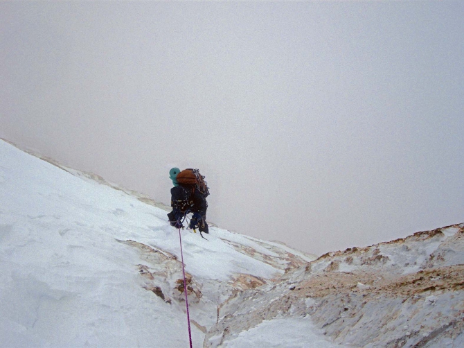 Номинанты Хрустального пика-2010: "Змейка" на Хан-Тенгри (Альпинизм, outdoor-проекты, хрустальный пик, восхождения, события, risk.ru)