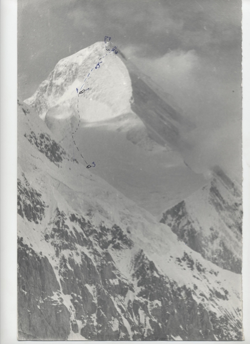 Номинанты Хрустального пика-2010: "Змейка" на Хан-Тенгри (Альпинизм, outdoor-проекты, хрустальный пик, восхождения, события, risk.ru)