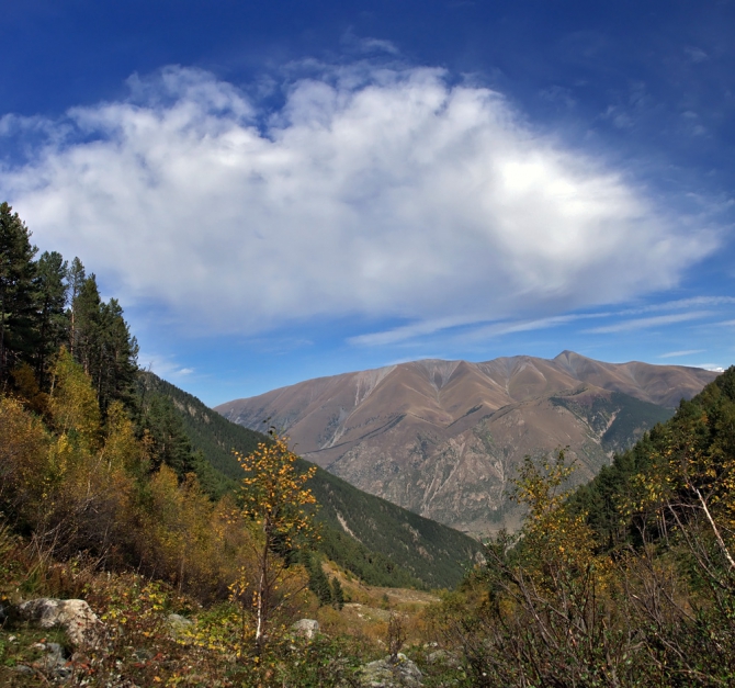Кавказ осенний. Фотоальбом (Горный туризм, чунгурджар, учкуланичи, терксол, тырмен, узункол, гвандра, мырды, осень, шхельда, приэльбрусье, горы, джалпаккол)