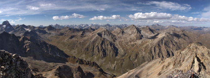 Кавказ осенний. Фотоальбом (Горный туризм, чунгурджар, учкуланичи, терксол, тырмен, узункол, гвандра, мырды, осень, шхельда, приэльбрусье, горы, джалпаккол)