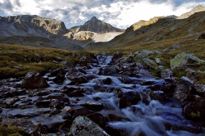 Кавказ осенний. Фотоальбом (Горный туризм, чунгурджар, учкуланичи, терксол, тырмен, узункол, гвандра, мырды, осень, шхельда, приэльбрусье, горы, джалпаккол)