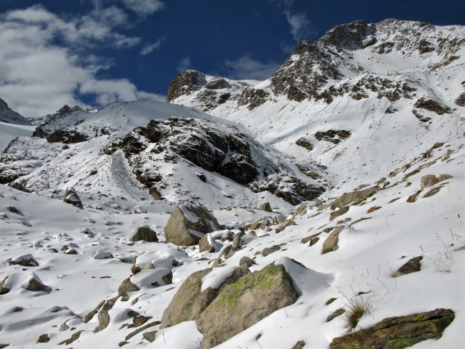 Кавказ осенний. Фотоальбом (Горный туризм, чунгурджар, учкуланичи, терксол, тырмен, узункол, гвандра, мырды, осень, шхельда, приэльбрусье, горы, джалпаккол)