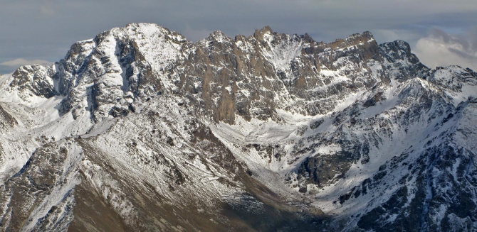 Кавказ осенний. Фотоальбом (Горный туризм, чунгурджар, учкуланичи, терксол, тырмен, узункол, гвандра, мырды, осень, шхельда, приэльбрусье, горы, джалпаккол)