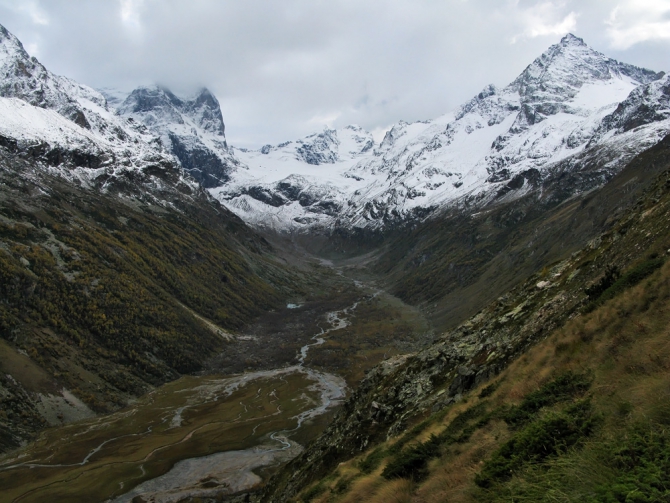 Кавказ осенний. Фотоальбом (Горный туризм, чунгурджар, учкуланичи, терксол, тырмен, узункол, гвандра, мырды, осень, шхельда, приэльбрусье, горы, джалпаккол)