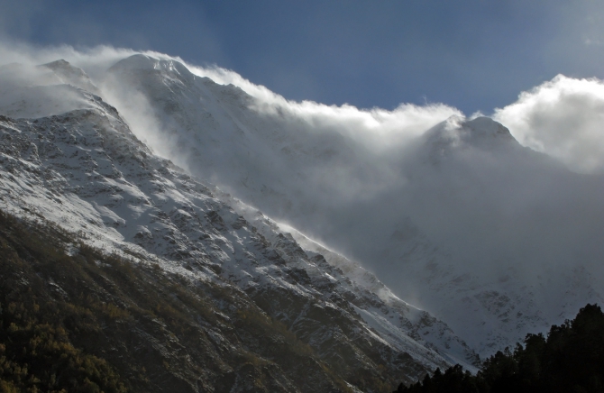 Кавказ осенний. Фотоальбом (Горный туризм, чунгурджар, учкуланичи, терксол, тырмен, узункол, гвандра, мырды, осень, шхельда, приэльбрусье, горы, джалпаккол)