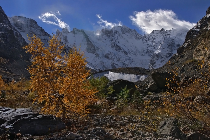 Кавказ осенний. Фотоальбом (Горный туризм, чунгурджар, учкуланичи, терксол, тырмен, узункол, гвандра, мырды, осень, шхельда, приэльбрусье, горы, джалпаккол)