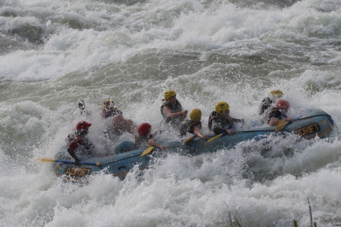 Ох, не слабо, братцы... (Путешествия, нил, джинджа.третий полюс, уганда, рафтинг, адрифт)