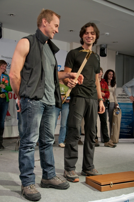 Оперативные новости из Лужников:)), Альпинизм, outdoor-проекты, золотой ледоруб россии, хрустальный пик, восхождения, события, risk.ru)