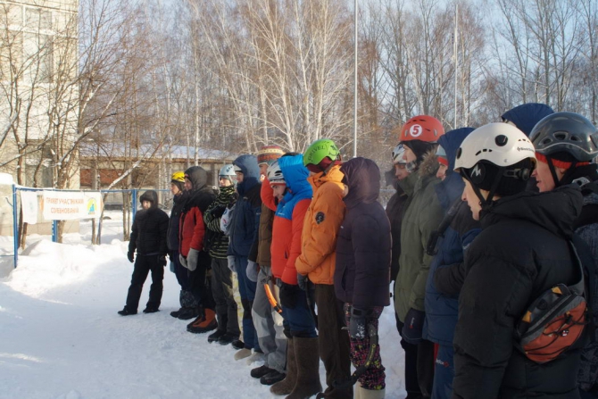 Чемпионат Томской области по ледолазанию 2010 (Ледолазание/drytoolling, тфа, 2010 чемпионат, томская область, такт, альпклуб, ледолазание)